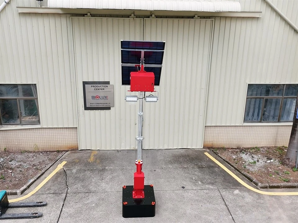 HiGUARD Compact Mobile Solar Light Tower factory